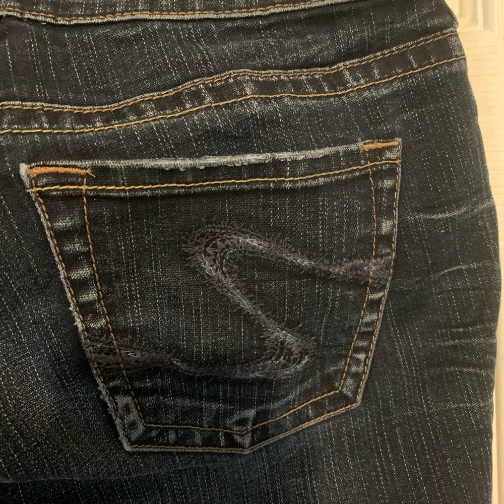 Jeans ๐ - Picture 4 of 7